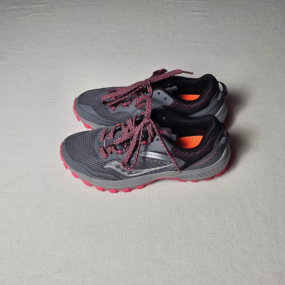 Saucony Excursion TR15 Womens Trail Running Shoes Grey Pink S10670-22 Size 9